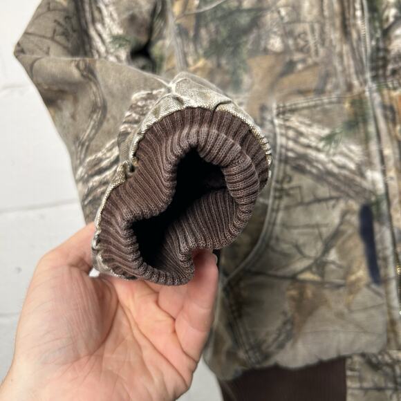 Y2K Carhartt Quilted Jacket “Realtree Camo” - Picture 5 of 9